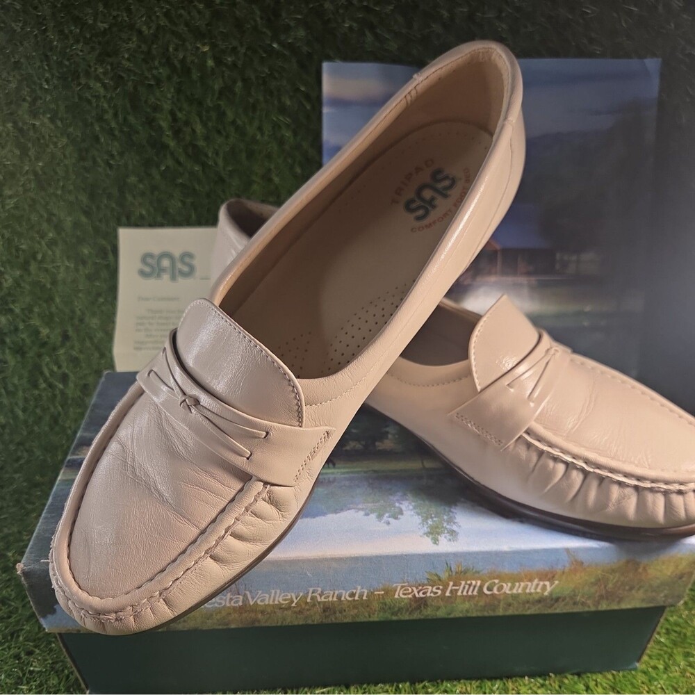 SAS Shoes Womens Size 10 M Beige Leather Loafer Slip On Casual SAS Tripad